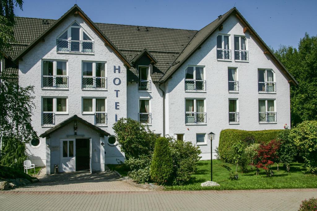 Nussknacker Hotel Ehrenfriedersdorf ภายนอก รูปภาพ