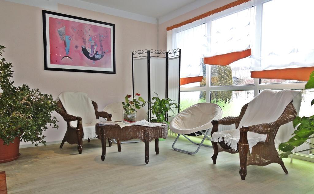 Nussknacker Hotel Ehrenfriedersdorf ภายนอก รูปภาพ